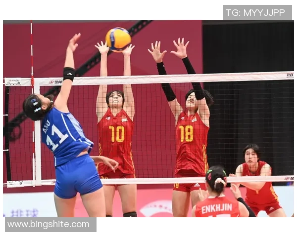 深圳排球队在世界锦标赛中的默契配合与战术分析 深圳排球队在世界锦标赛中的默契配合与战术分析