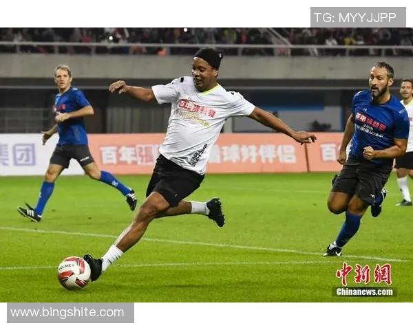 足球明星名字以C开头的传奇故事与精彩瞬间回顾 足球明星名字以C开头的传奇故事与精彩瞬间回顾